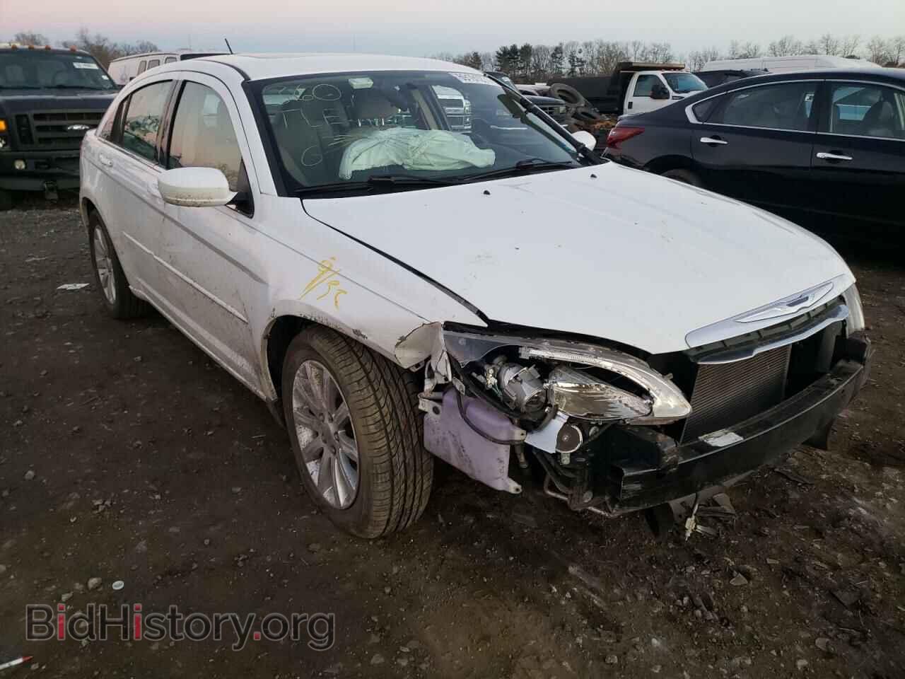Фотография 1C3CCBBG4DN731845 - CHRYSLER 200 2013