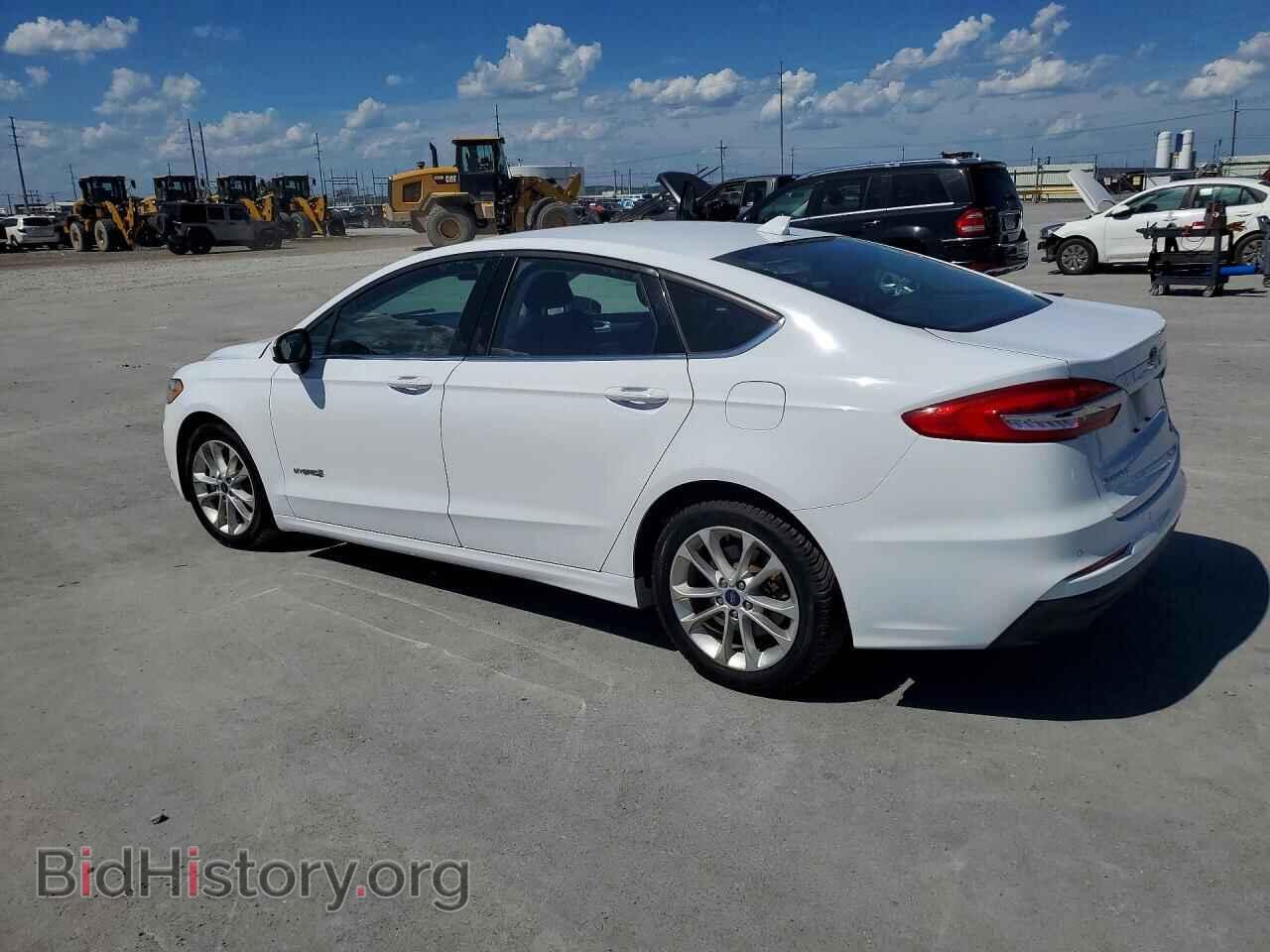 2019 FORD FUSION - VIN: 3FA6P0LU3KR240981 - Фото 2