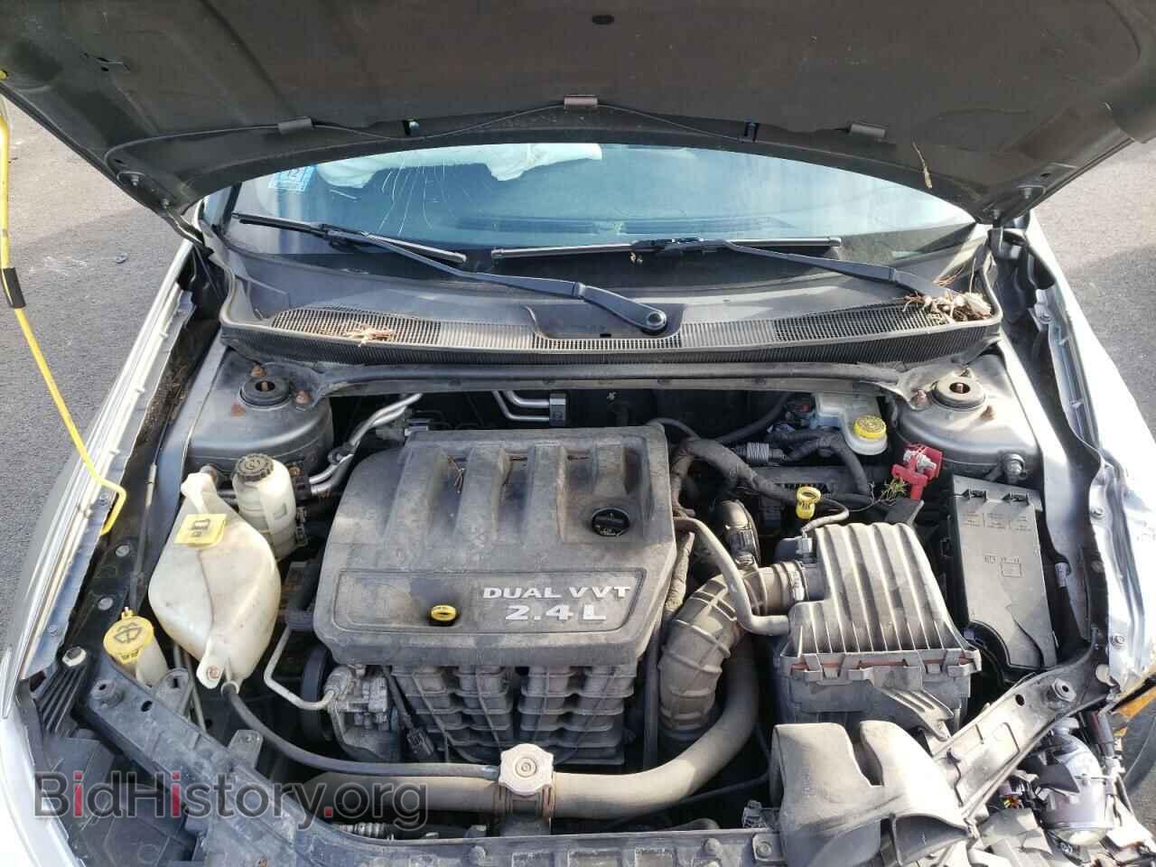 2012 CHRYSLER 200 - VIN: 1C3CCBAB5CN318028 - Фото 7