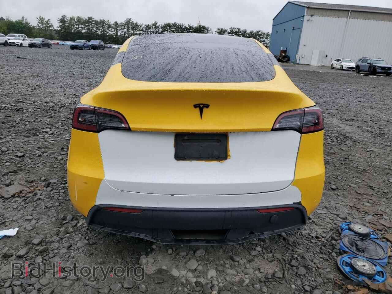 2022 TESLA MODEL Y - VIN: 7SAYGDEE2NA012069 - Photo 6