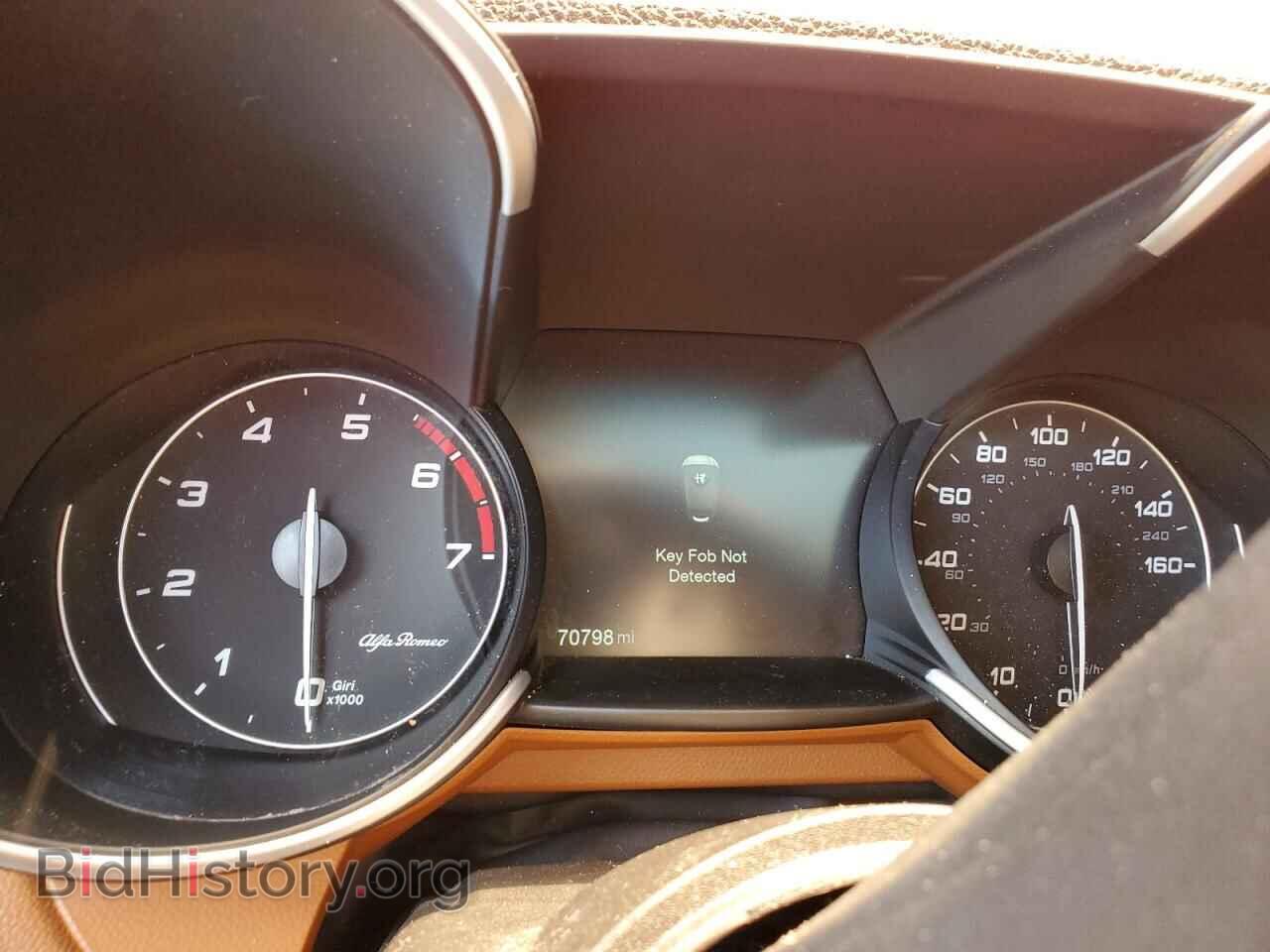 2018 ALFA ROMEO GIULIA - VIN: ZARFAEBN6J7567079 - Фото 9