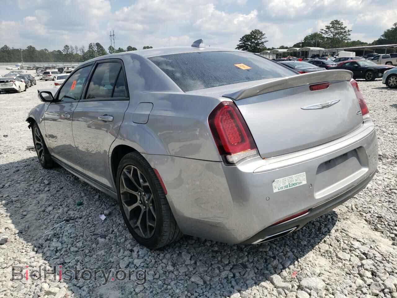 2018 CHRYSLER 300 - VIN: 2C3CCABG2JH266500 - Фото 2