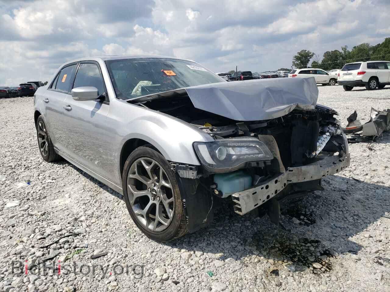 2018 CHRYSLER 300 - VIN: 2C3CCABG2JH266500 - Фото 4