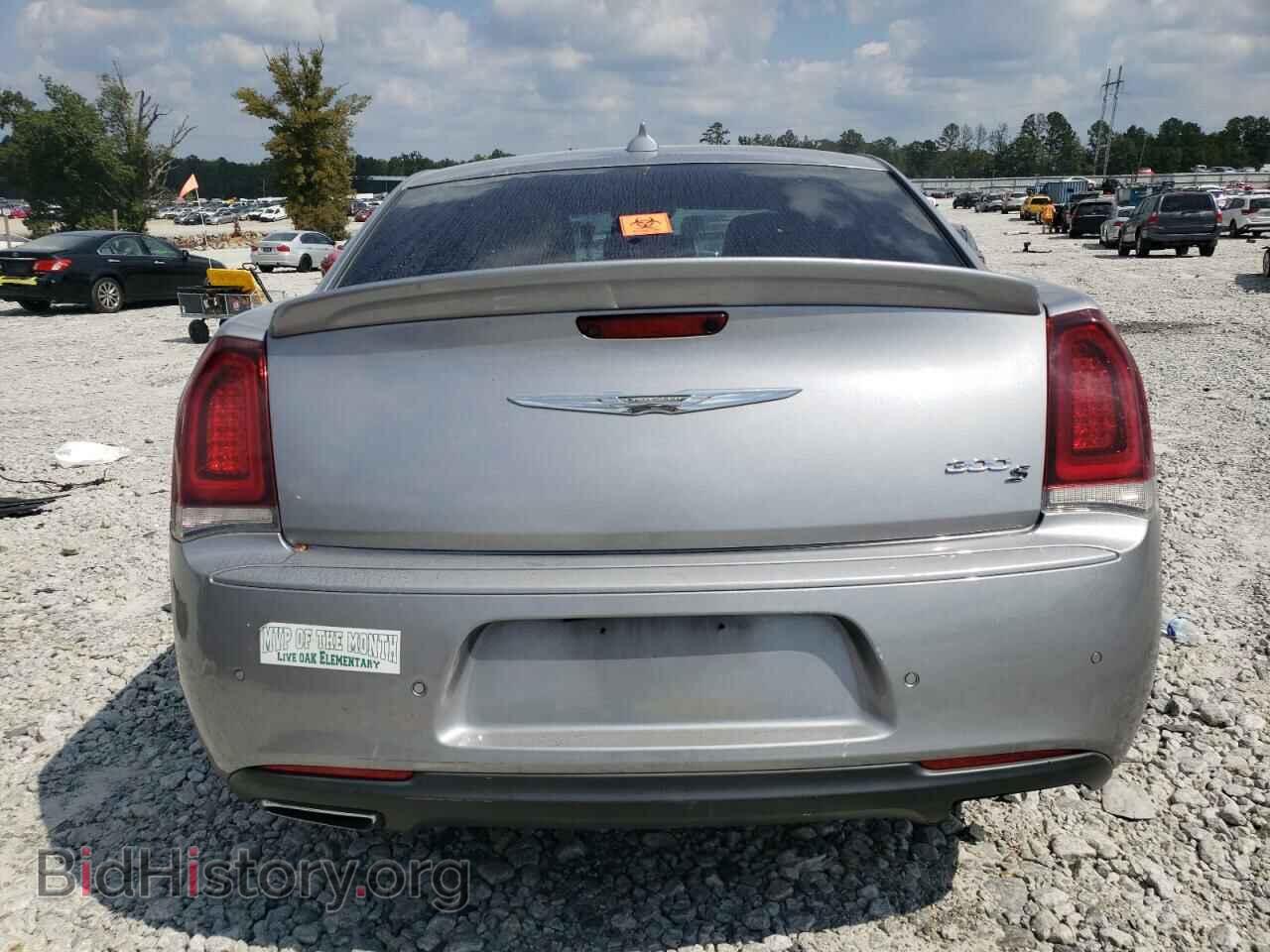 2018 CHRYSLER 300 - VIN: 2C3CCABG2JH266500 - Фото 6