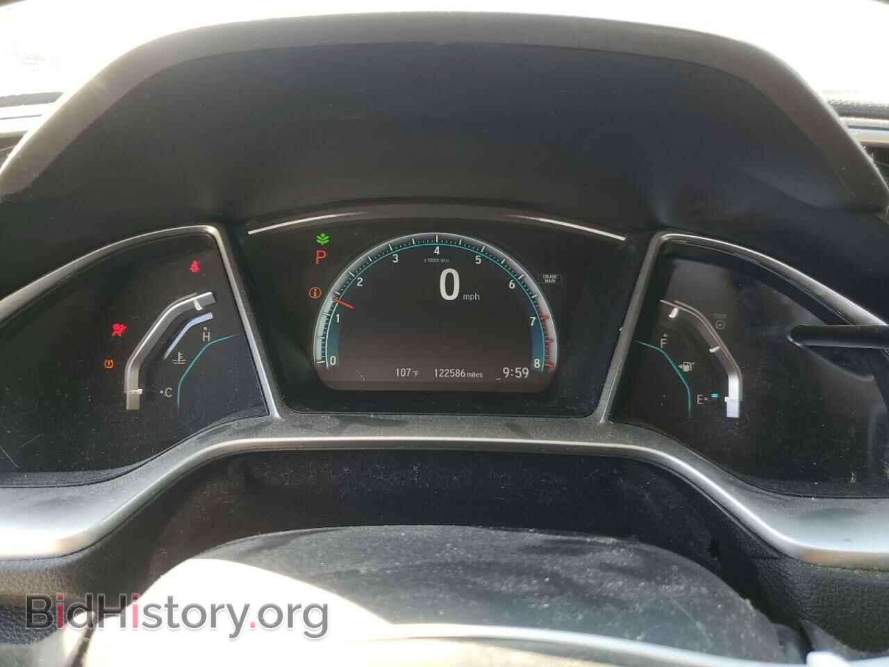 2018 HONDA CIVIC - VIN: 19XFC2F75JE039922 - Фото 9