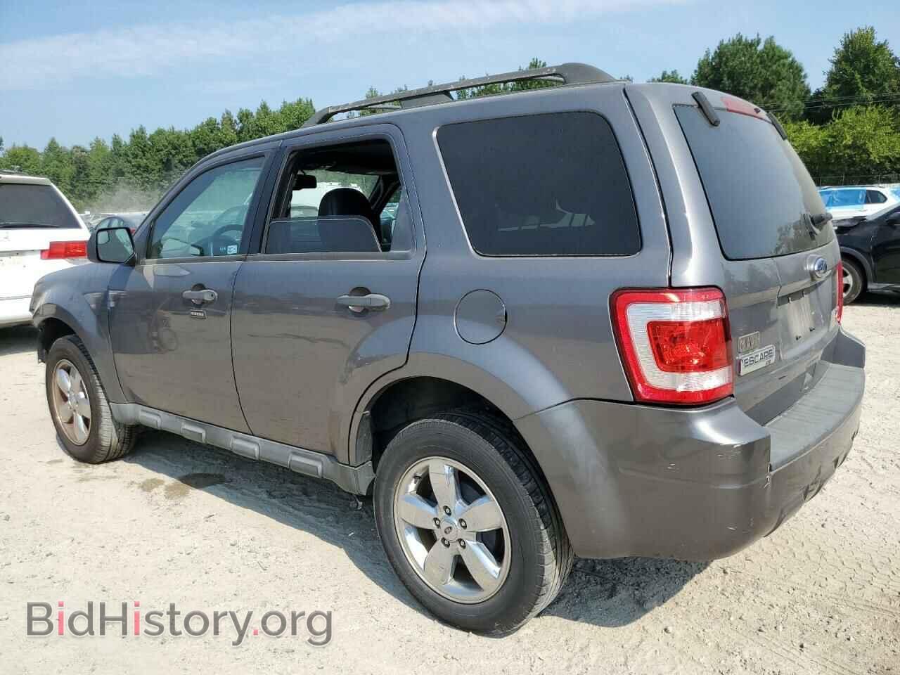 2011 FORD ESCAPE - VIN: 1FMCU0DG9BKA12837 - Фото 2