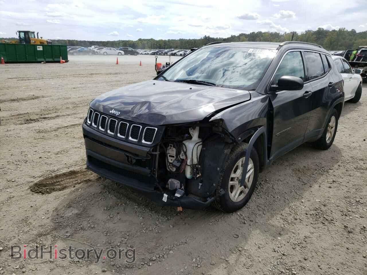 Photo 3C4NJCAB7KT614084 - JEEP COMPASS 2019