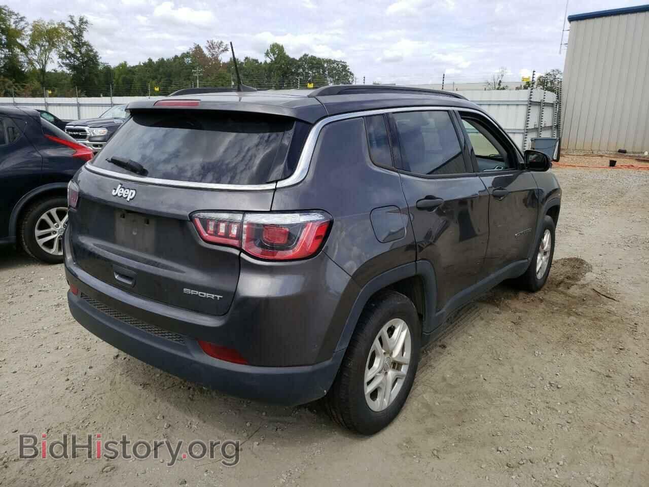 2019 JEEP COMPASS - VIN: 3C4NJCAB7KT614084 - Photo 3
