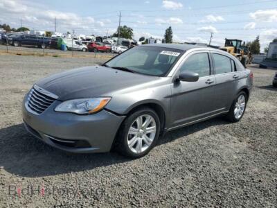2013 Chrysler 200 Touring, серый — VIN 1C3CCBBB4DN567713, Copart