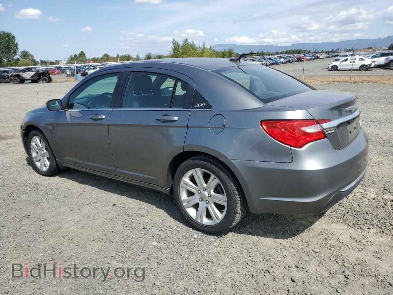 2013 CHRYSLER 200 - VIN: 1C3CCBBB4DN567713 - Фото 2