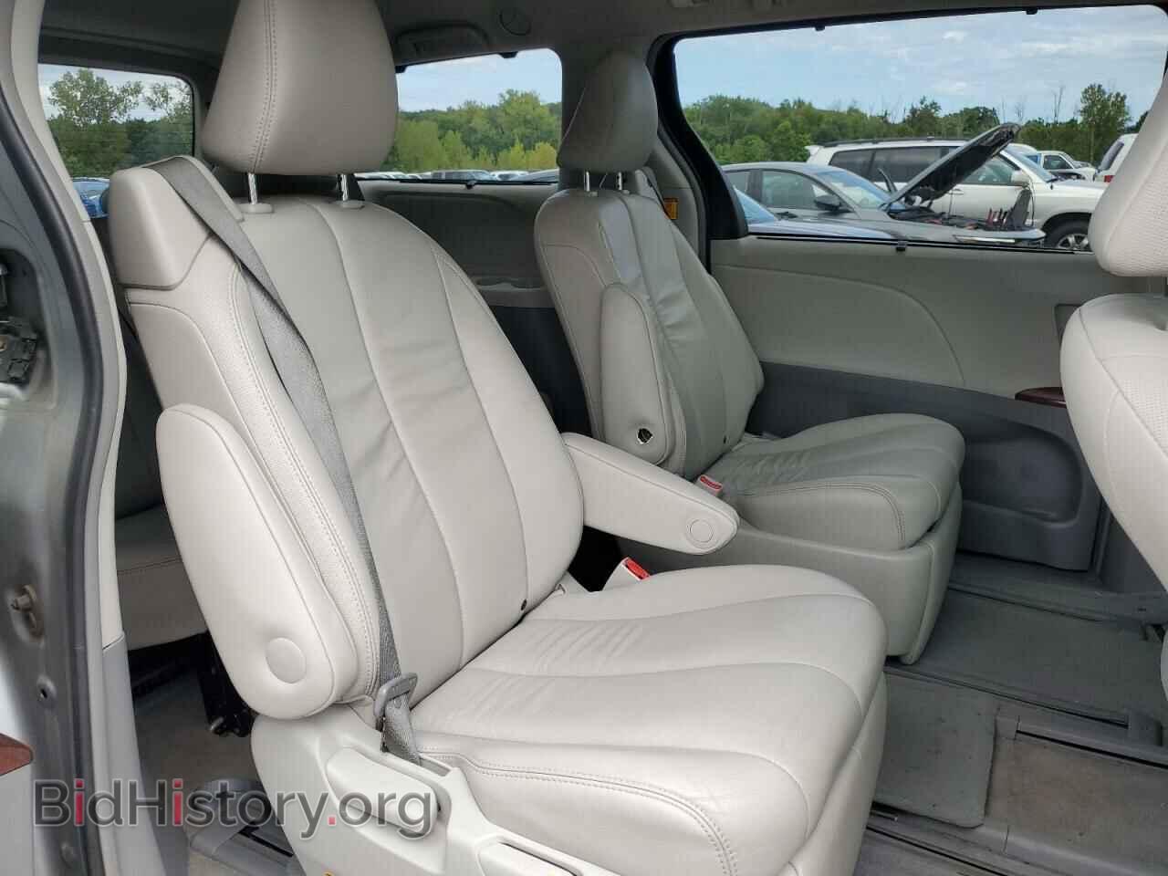 2013 TOYOTA All Models - VIN: 5TDDK3DC5DS068394 - Фото 11