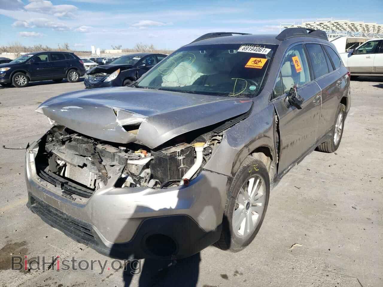 2018 SUBARU OUTBACK - VIN: 4S4BSAFC5J3279595 - Фото 2