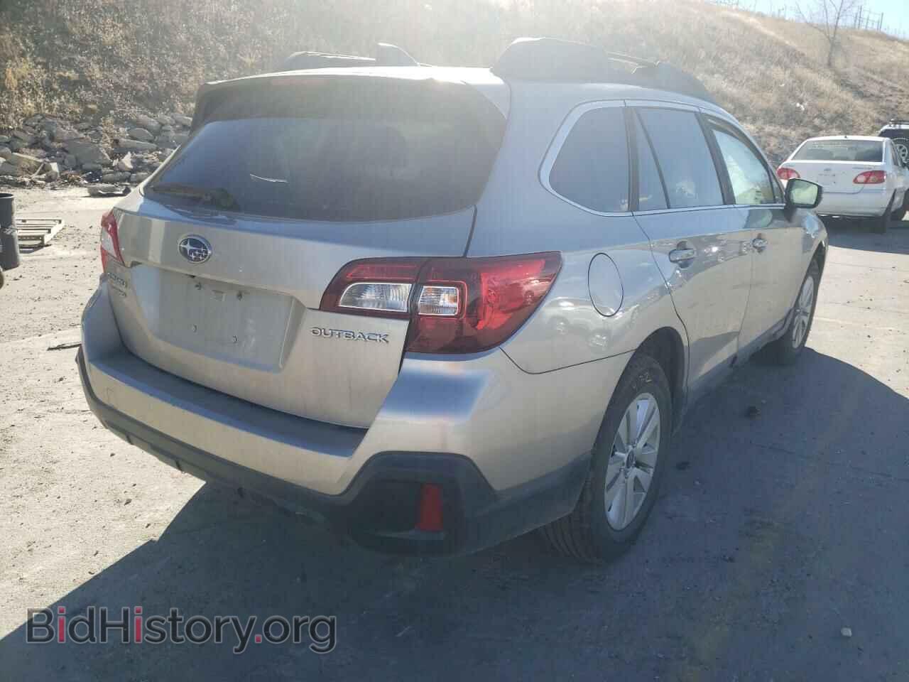 2018 SUBARU OUTBACK - VIN: 4S4BSAFC5J3279595 - Фото 4
