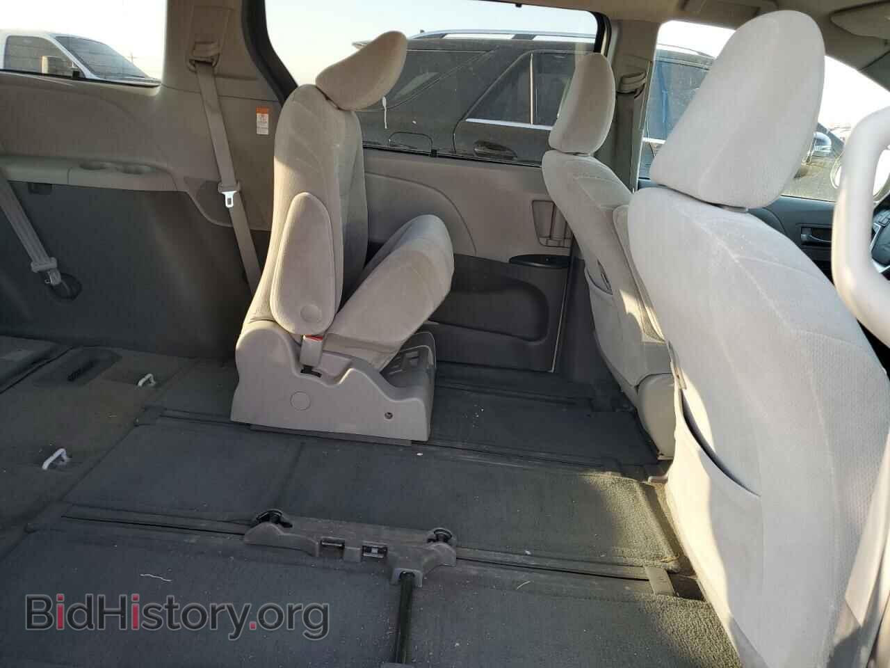 2017 TOYOTA All Models - VIN: 5TDJZ3DC2HS181952 - Фото 11