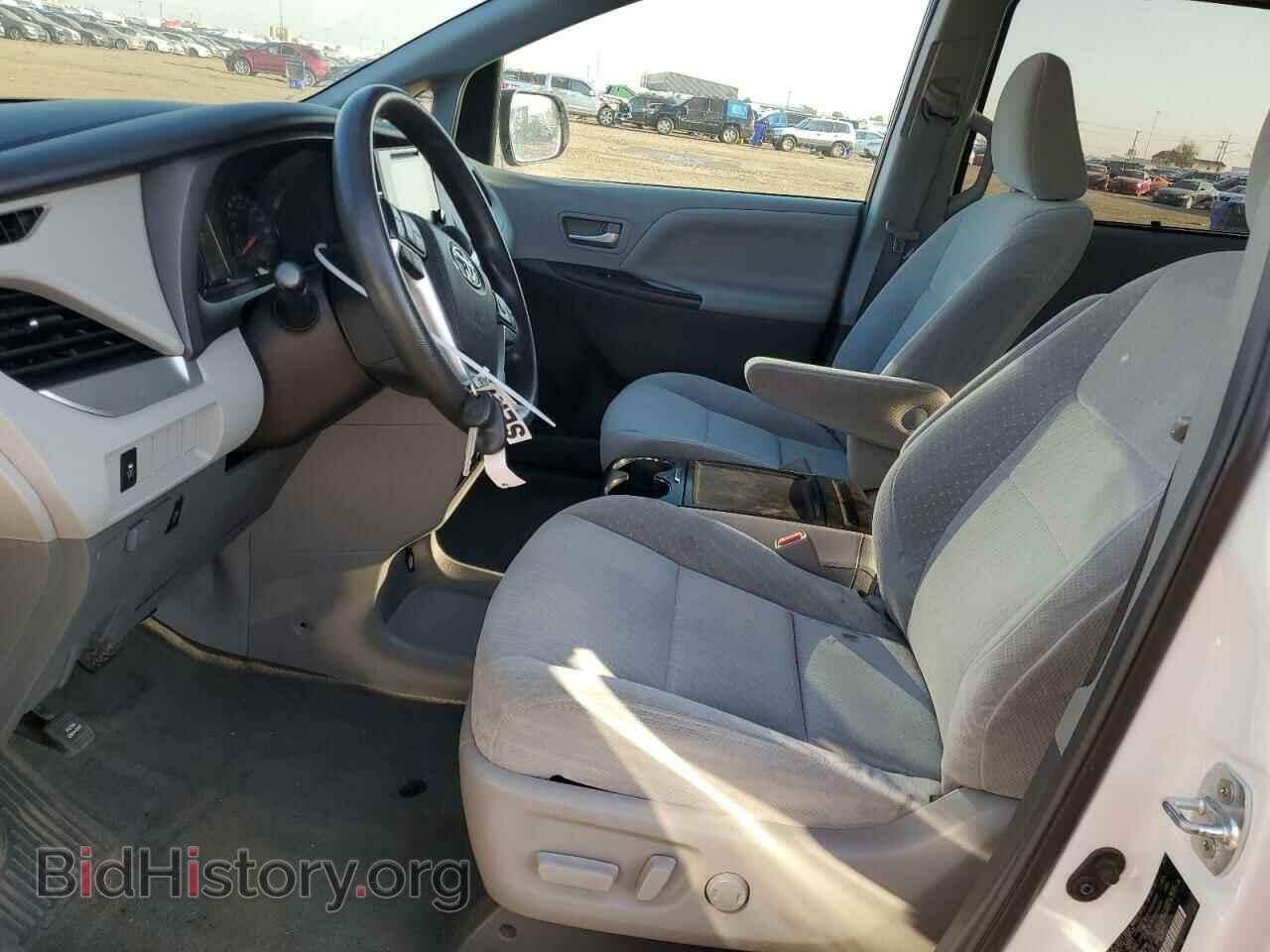2017 TOYOTA All Models - VIN: 5TDJZ3DC2HS181952 - Фото 7