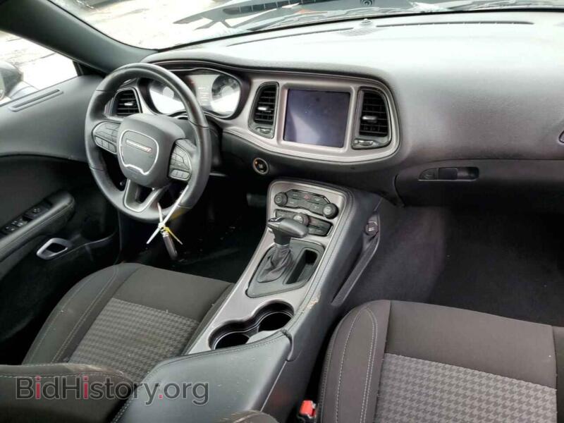 2023 Dodge CHALLENGER (VIN 2C3CDZAG0PH528102) — фото 8 из 13