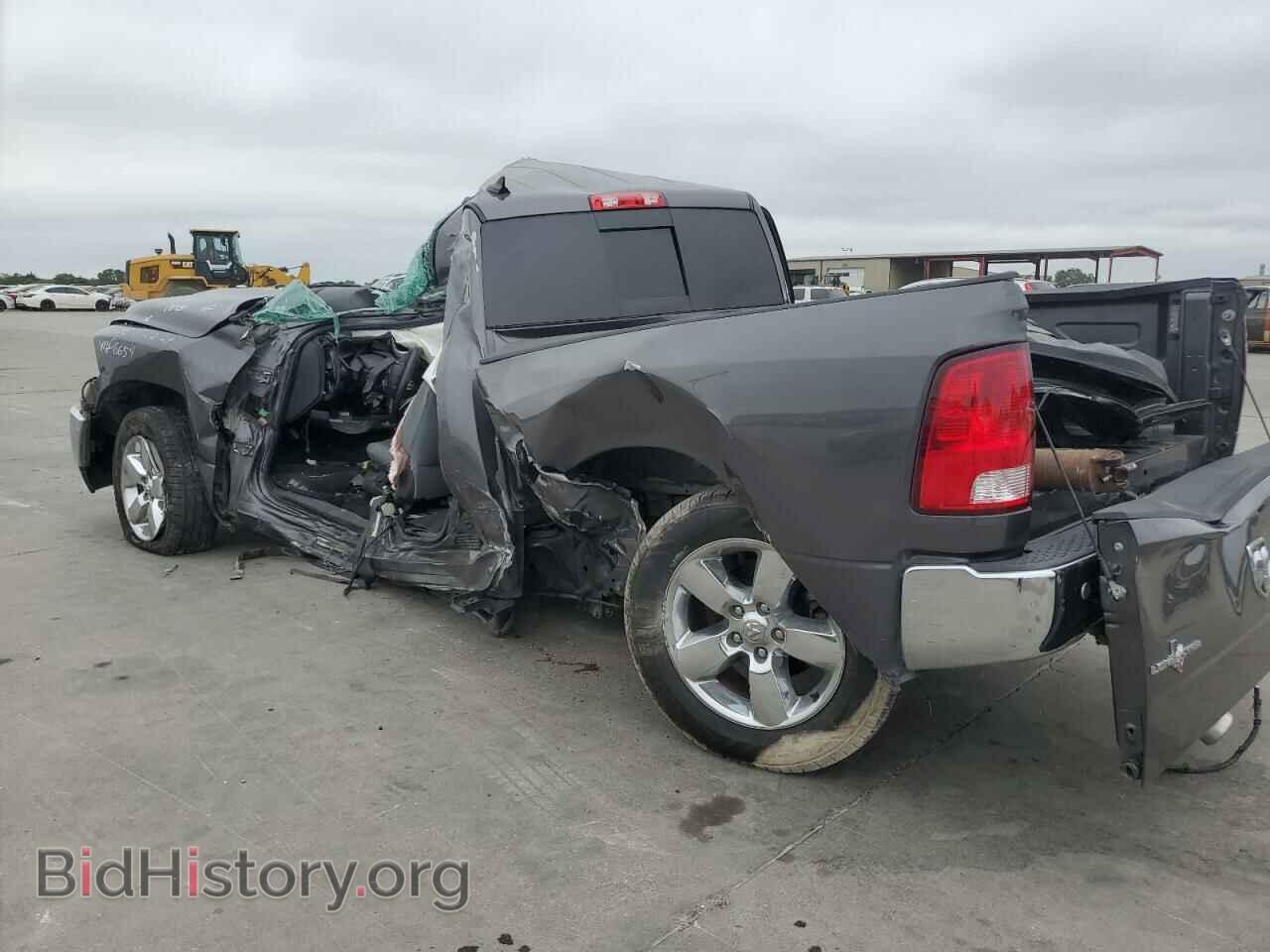 2018 RAM 1500 - VIN: 1C6RR7LT4JS352586 - Фото 2