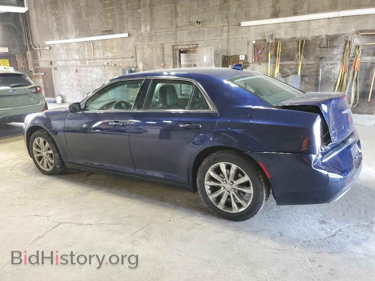2016 CHRYSLER 300 - VIN: 2C3CCARG9GH128788 - Фото 2