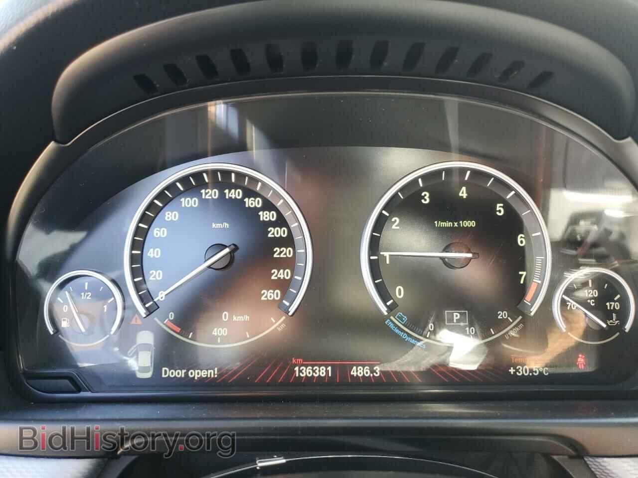 2011 BMW 5 SERIES - VIN: WBAFU7C51BC876329 - Фото 9