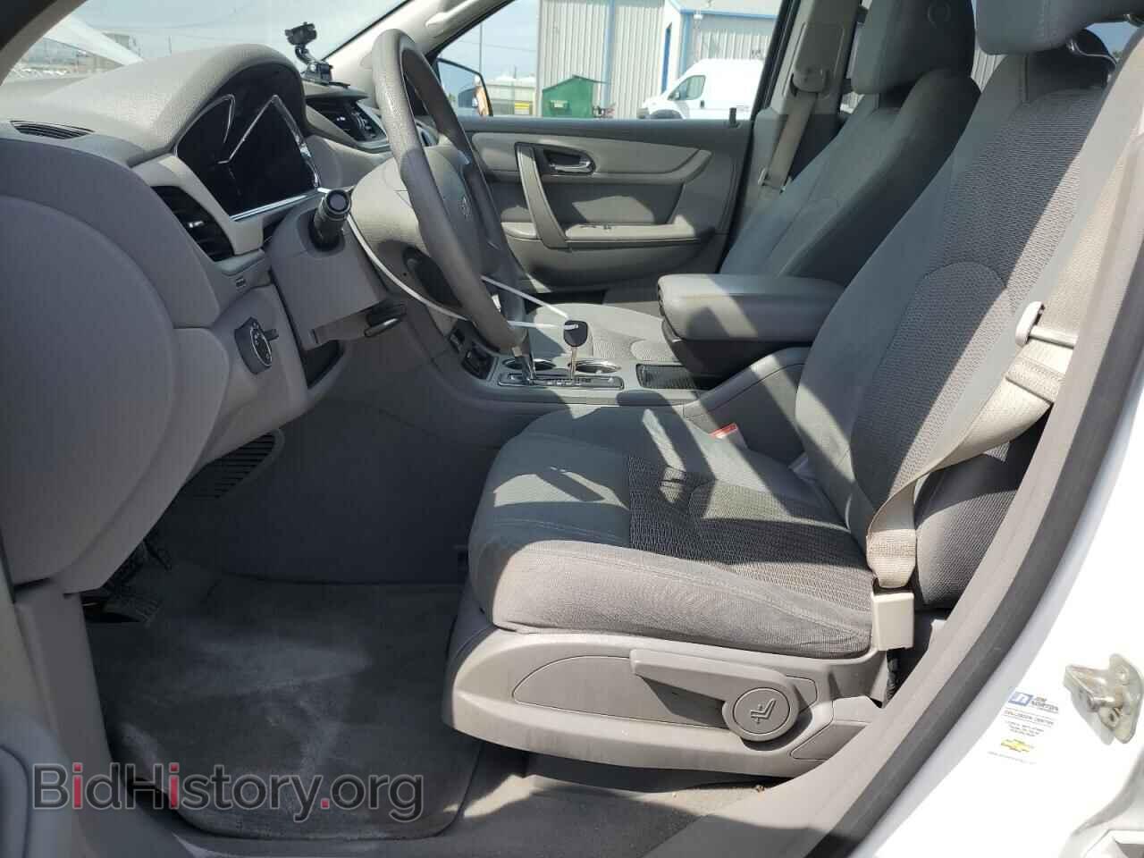 2017 CHEVROLET TRAVERSE - VIN: 1GNKRFED0HJ215632 - Фото 7