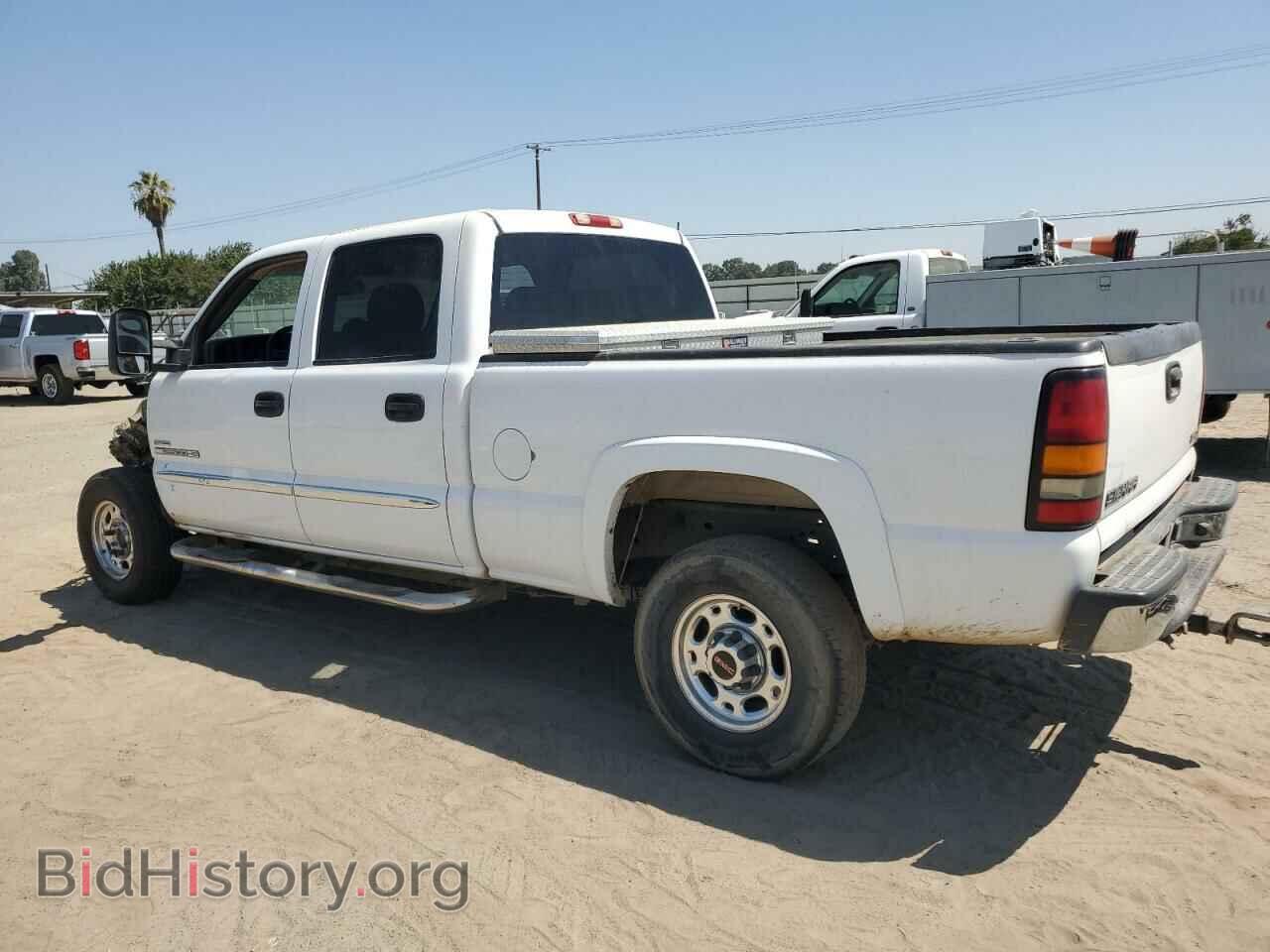 2007 GMC SIERRA - VIN: 1GTHC23D67F194142 - Фото 2