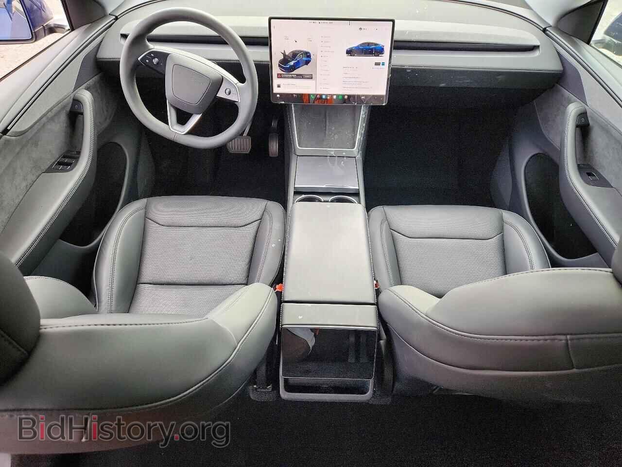 2026 TESLA MODEL Y - VIN: 7SAYGDED0TF411540 - Photo 8