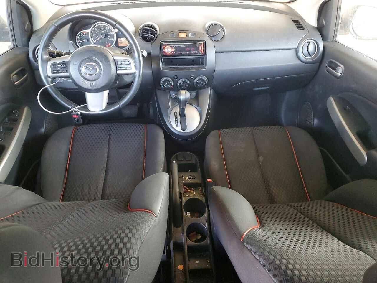 2011 Mazda 2 (VIN JM1DE1HY5B0101685) — photo 8 of 12