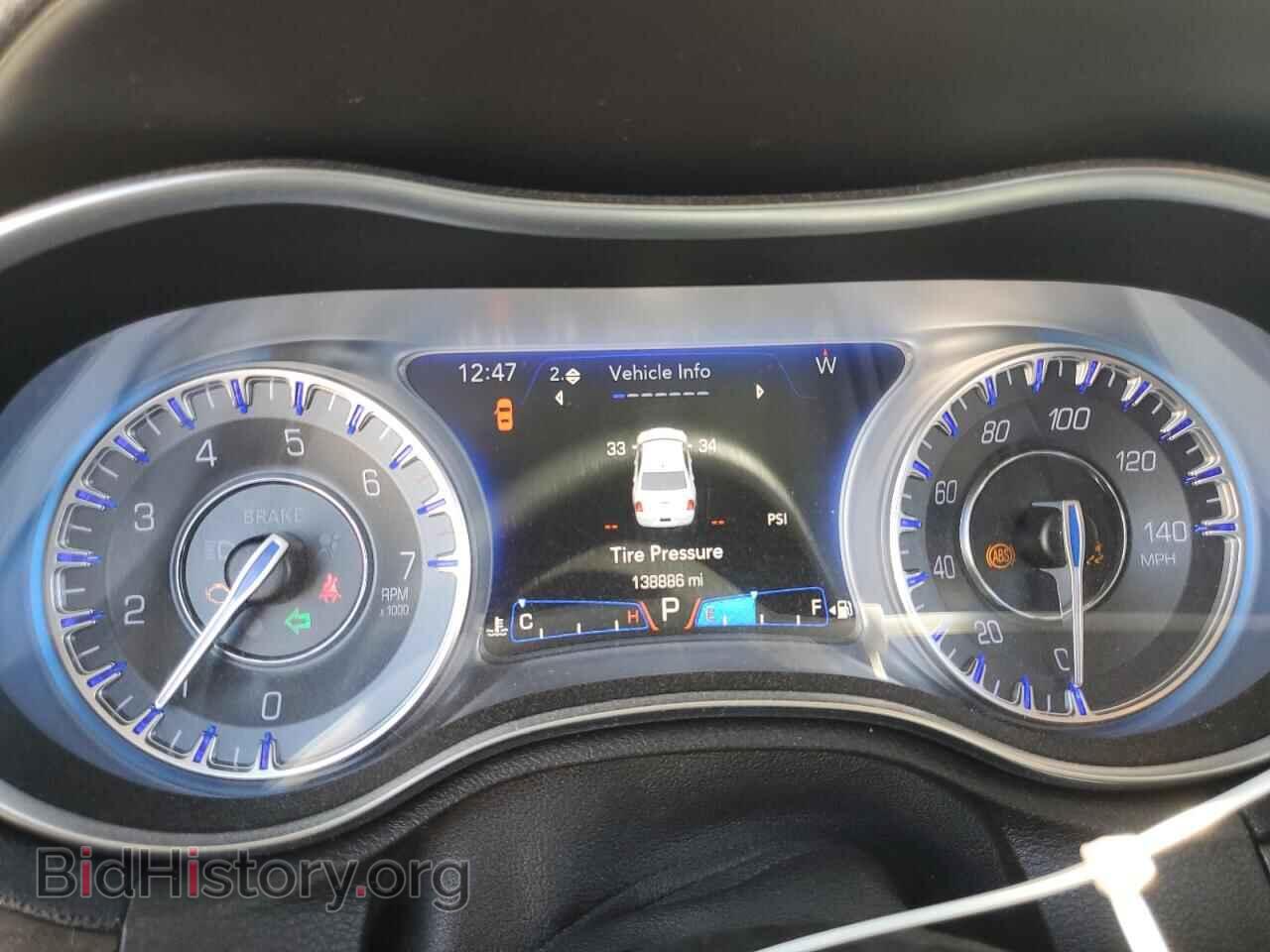 2015 CHRYSLER 300 - VIN: 2C3CCAAG6FH893970 - Фото 9