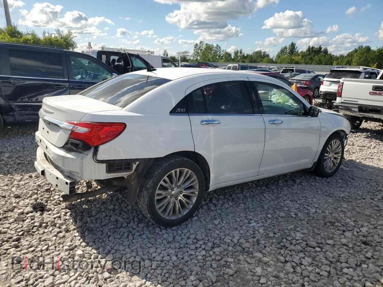 2012 CHRYSLER 200 - VIN: 1C3CCBCG3CN109170 - Фото 3