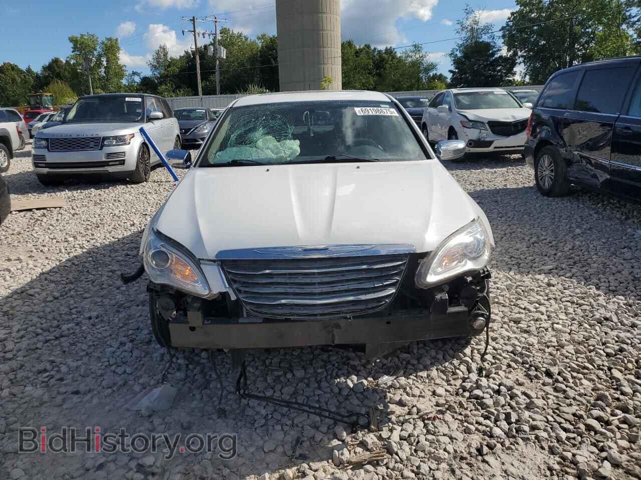 2012 CHRYSLER 200 - VIN: 1C3CCBCG3CN109170 - Фото 5