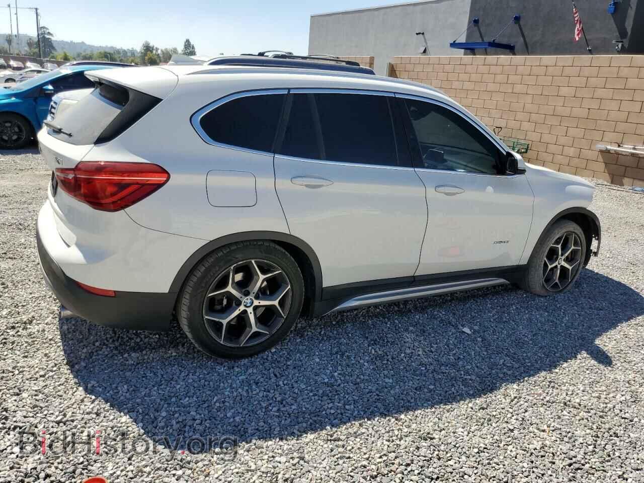 2016 BMW X1 - VIN: WBXHT3C3XGP884048 - Фото 3