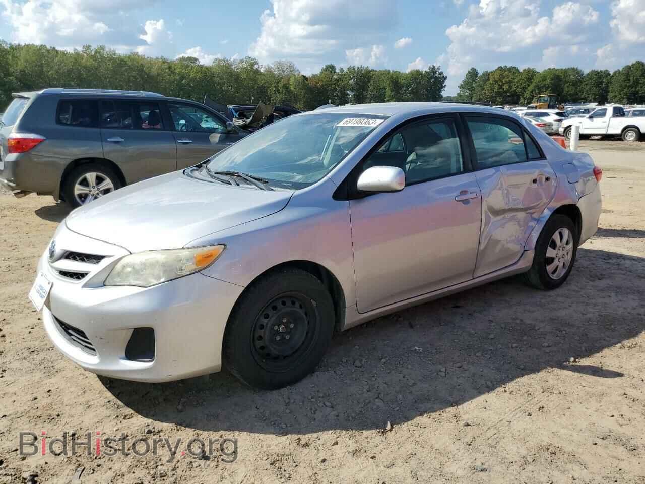 Фотография 2T1BU4EE2BC543447 - TOYOTA COROLLA 2011