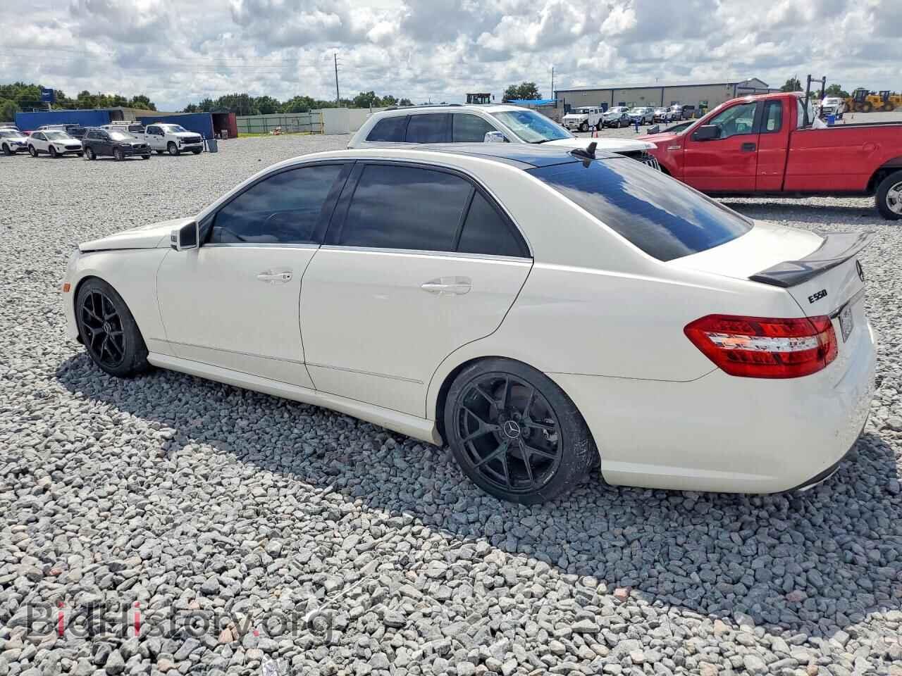 2012 MERCEDES-BENZ E-CLASS - VIN: WDDHF9BB3CA544050 - Photo 2