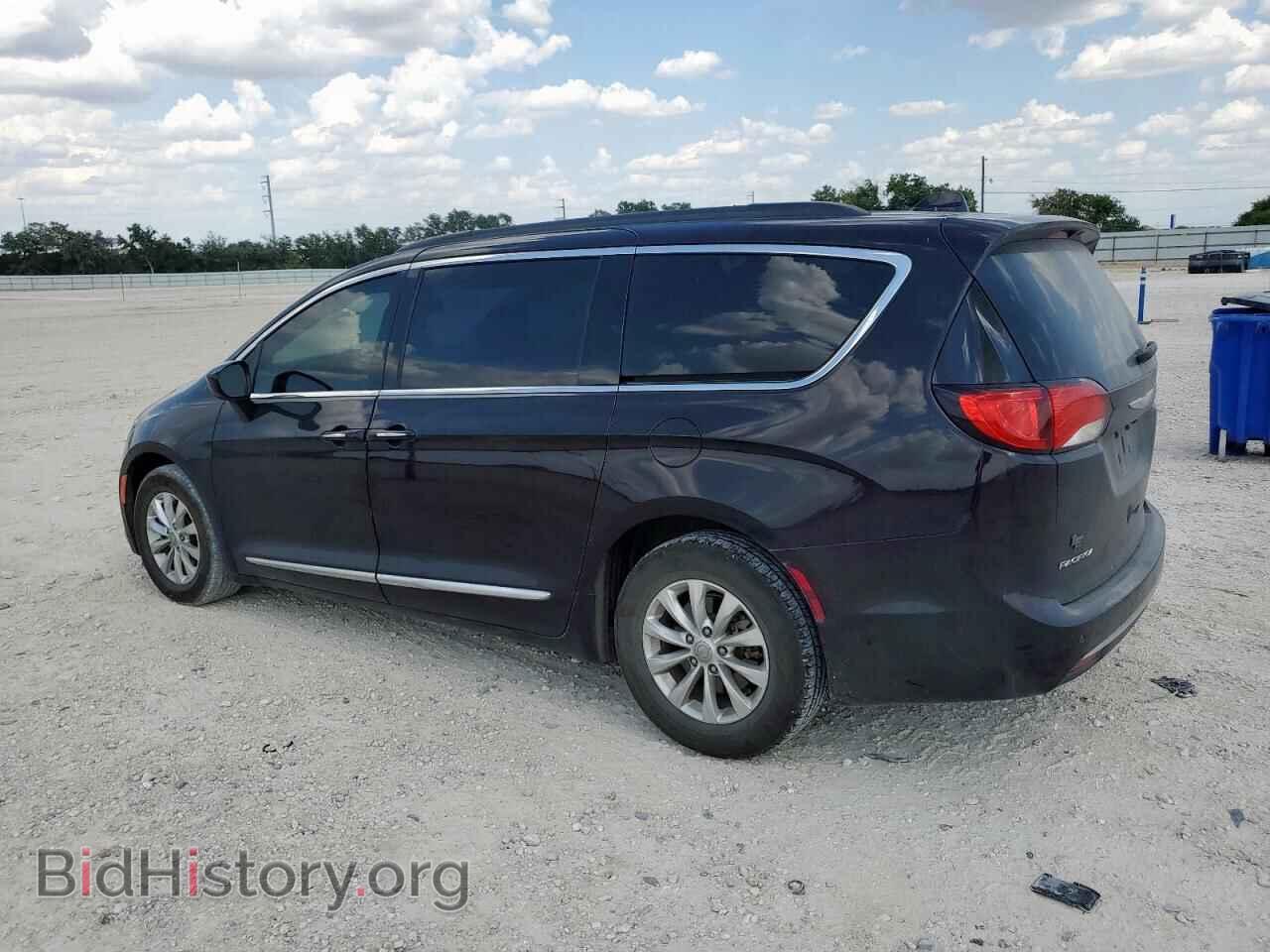 2017 CHRYSLER PACIFICA - VIN: 2C4RC1BG4HR846356 - Фото 2