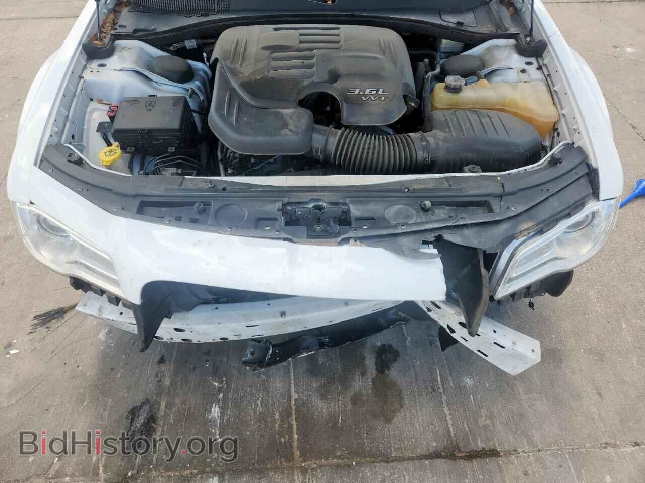 2015 CHRYSLER 300 - VIN: 2C3CCAAG2FH818294 - Фото 11
