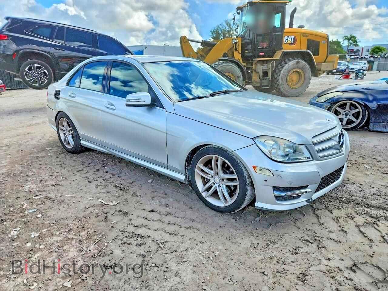 2014 MERCEDES-BENZ C-CLASS - VIN: WDDGF4HB6EA949926 - Фото 4