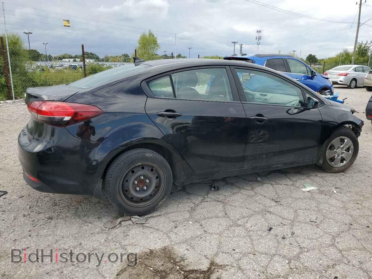 2017 KIA FORTE - VIN: 3KPFK4A7XHE063195 - Фото 3