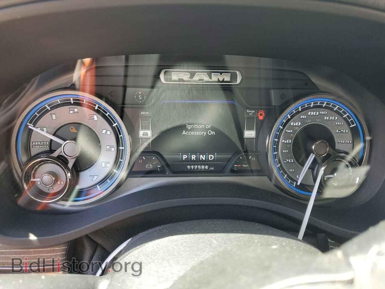 2019 RAM 1500 - VIN: 1C6RREHT0KN543760 - Фото 9