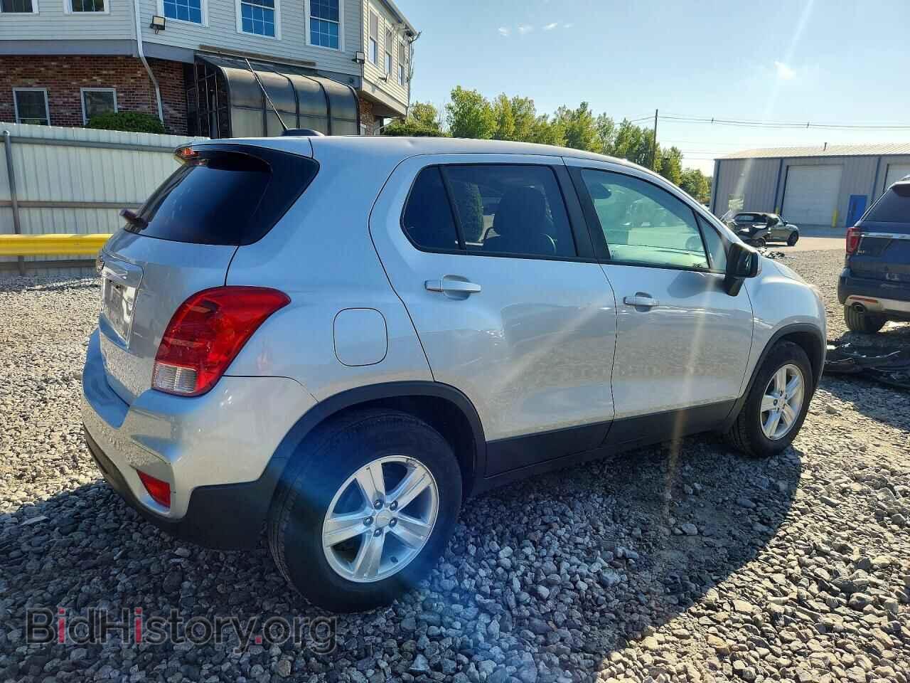 2021 CHEVROLET TRAX - VIN: KL7CJKSB3MB302717 - Фото 3