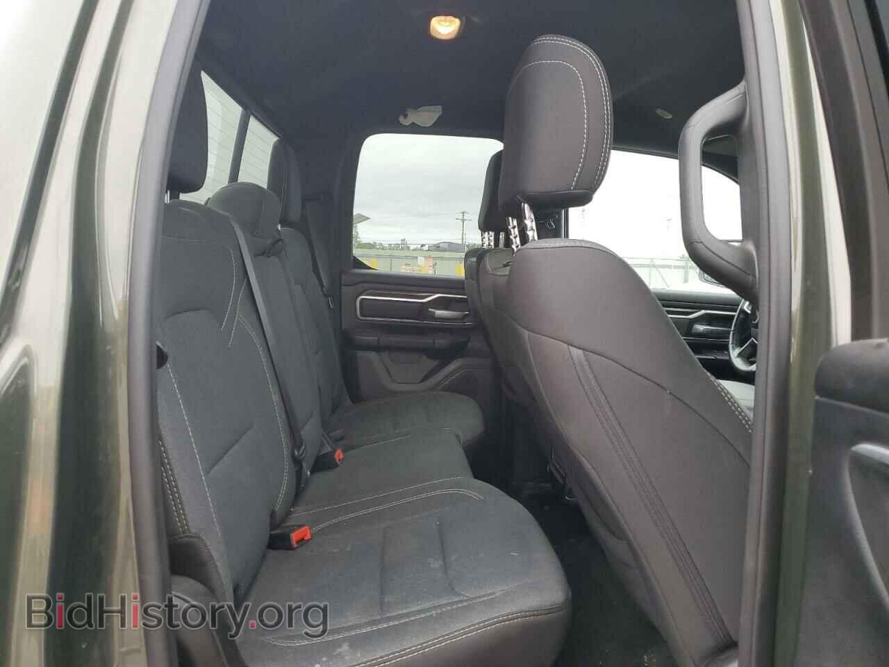 2021 RAM 1500 - VIN: 1C6SRFBT9MN696110 - Фото 10