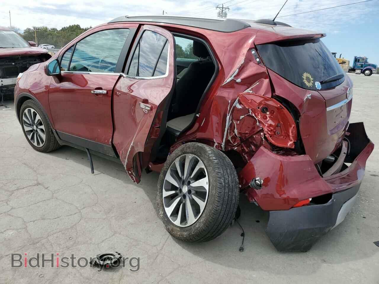 2022 BUICK ENCORE - VIN: KL4CJESM5NB543583 - Photo 2
