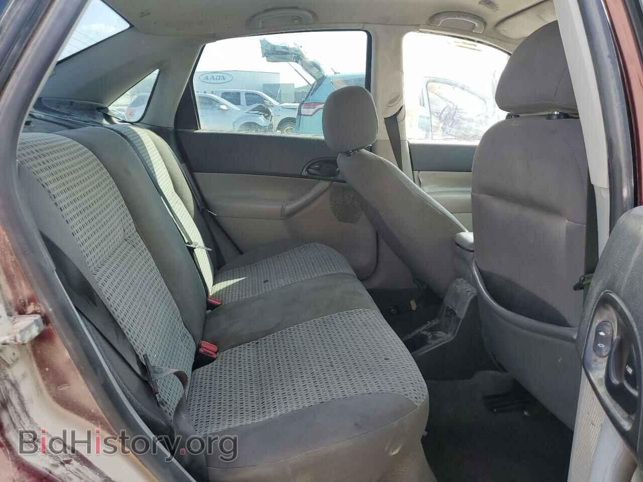 2007 FORD FOCUS - VIN: 1FAFP34N87W289722 - Фото 10