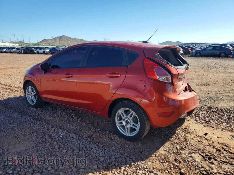 2019 Ford FIESTA (VIN 3FADP4EJXKM135725) — фото 2 из 13