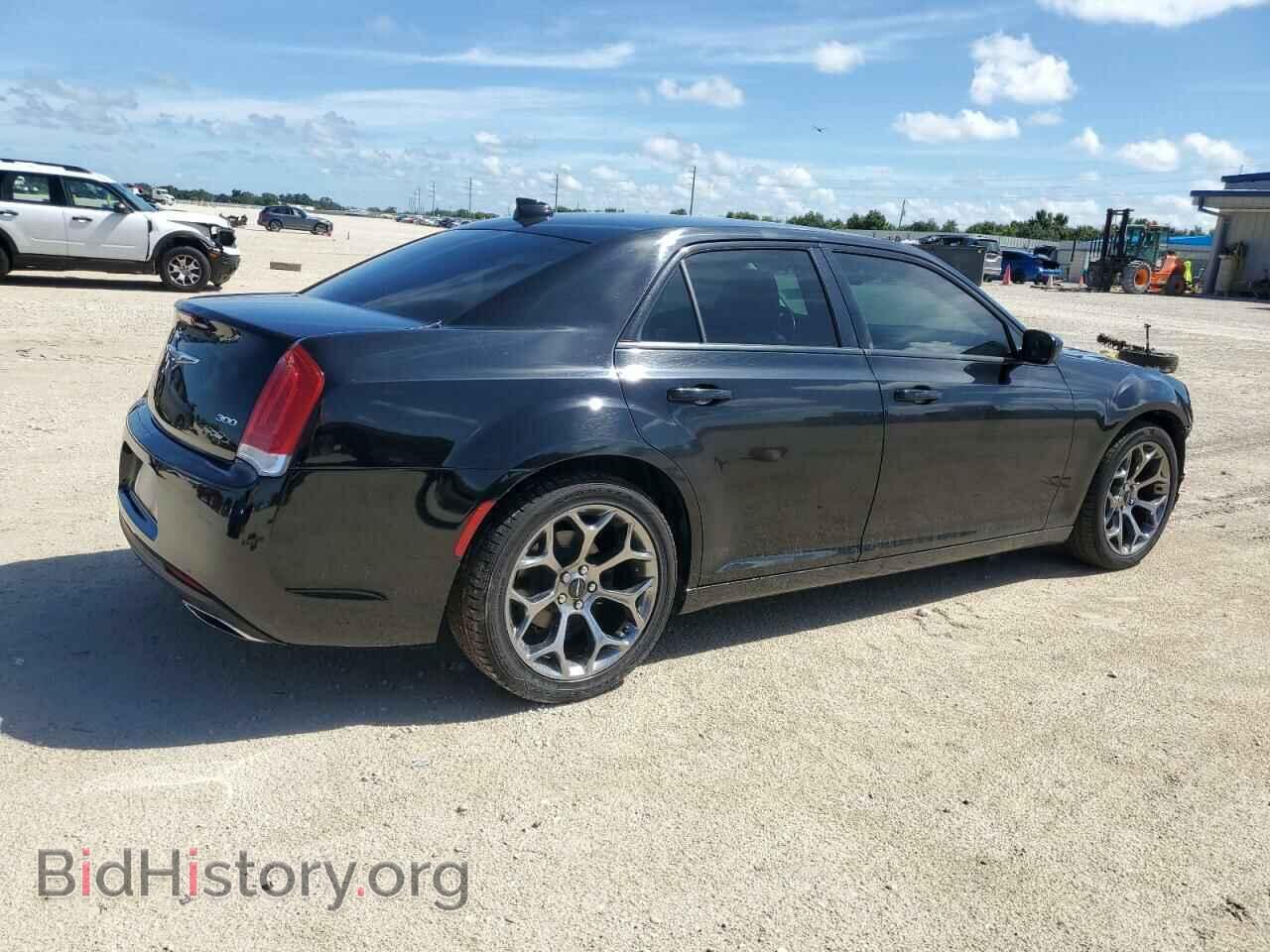 2018 CHRYSLER 300 - VIN: 2C3CCAAG4JH191297 - Фото 3