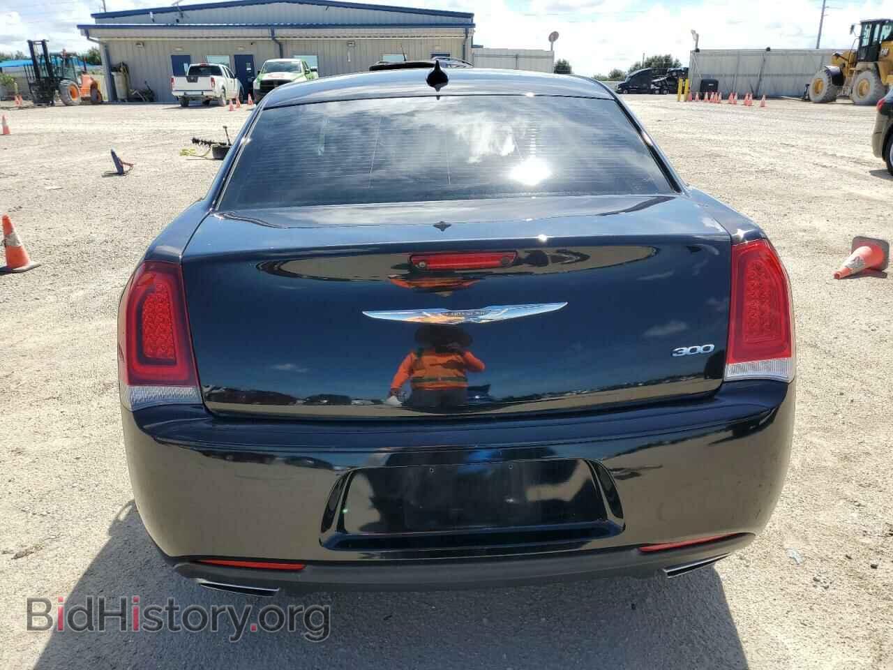2018 CHRYSLER 300 - VIN: 2C3CCAAG4JH191297 - Фото 6