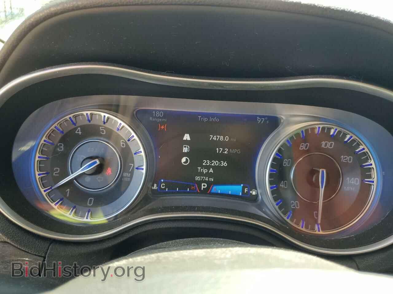 2018 CHRYSLER 300 - VIN: 2C3CCAAG4JH191297 - Фото 9