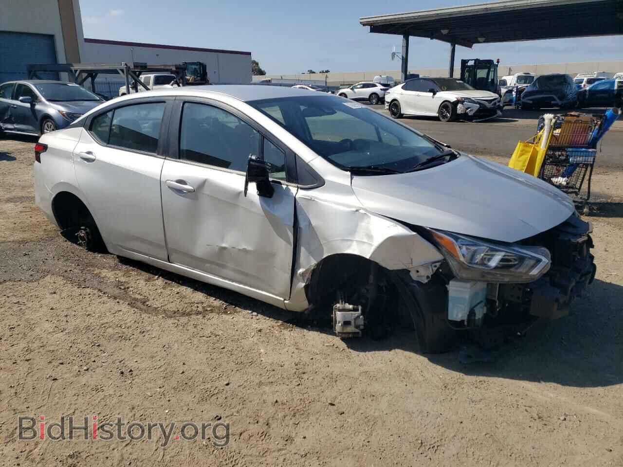 2021 NISSAN VERSA - VIN: 3N1CN8EVXML830840 - Фото 4