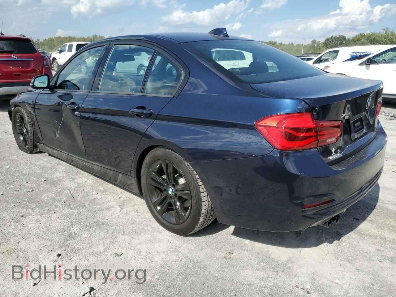 2016 BMW 3 SERIES - VIN: WBA8E3G59GNU01449 - Фото 2