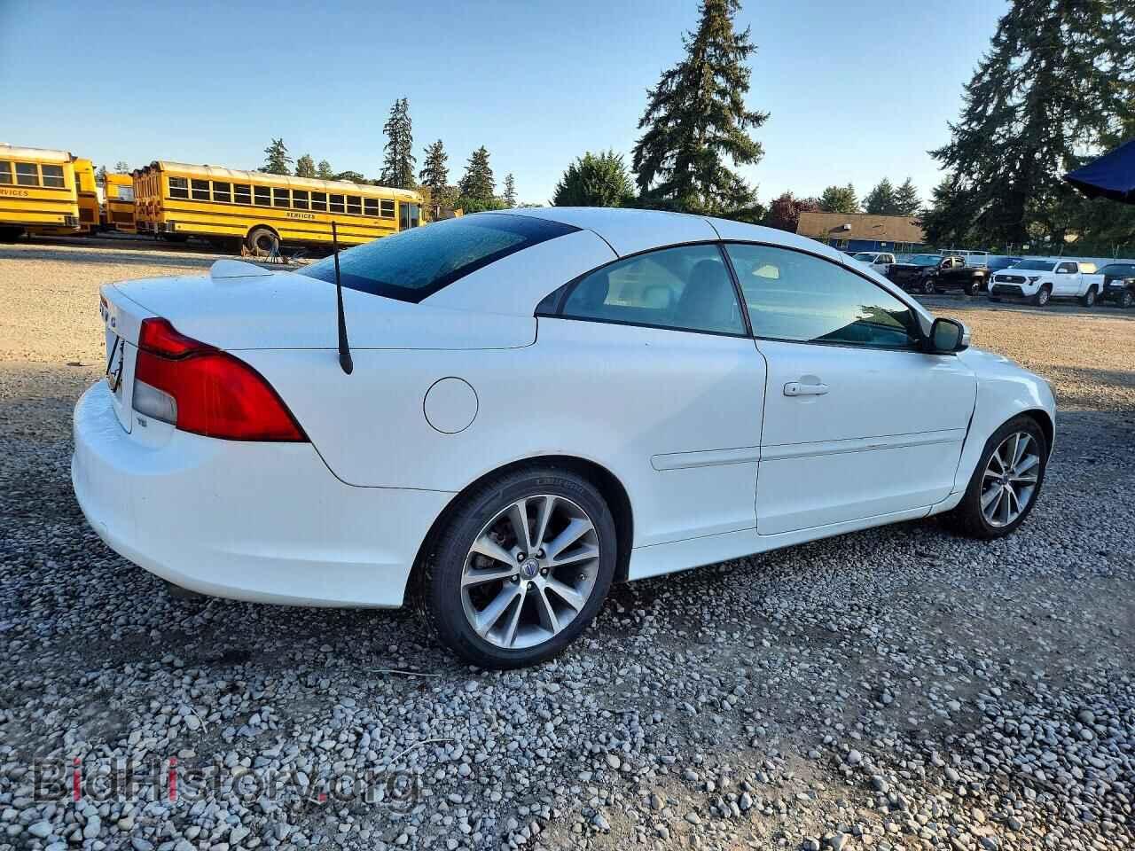 2011 VOLVO C70 - VIN: YV1672MC9BJ108646 - Фото 3