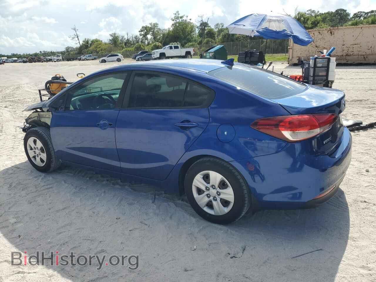 2017 KIA FORTE - VIN: 3KPFK4A75HE141303 - Фото 2
